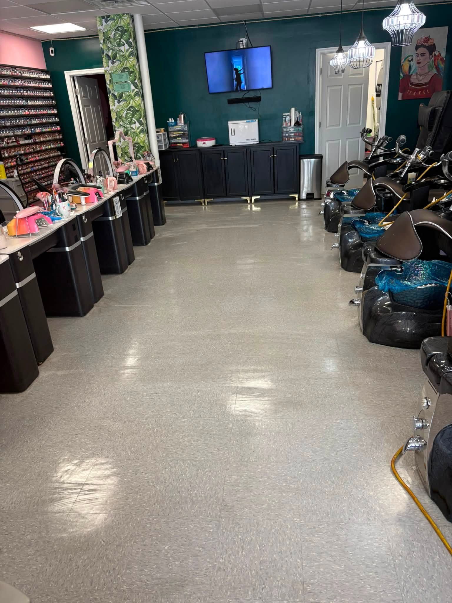 Polished commercial salon floor